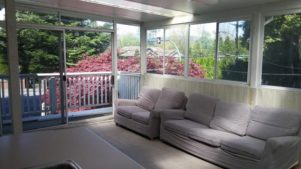 Burris Guest House Burnaby Exterior photo